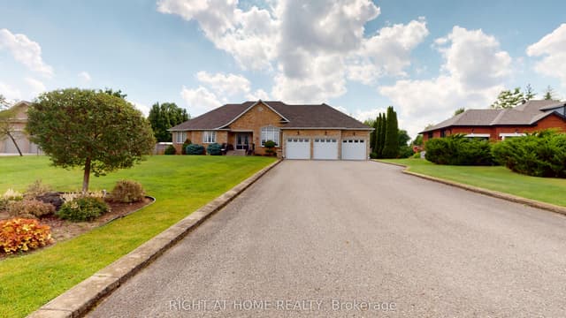 Detached at 35 Golfview Boulevard, Bradford West Gwillimbury, ON L3Z 3Z1