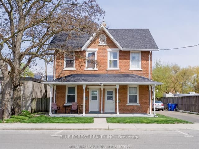 Triplex at 41 Adelaide Street S, Chatham-Kent, ON N7M 4R1