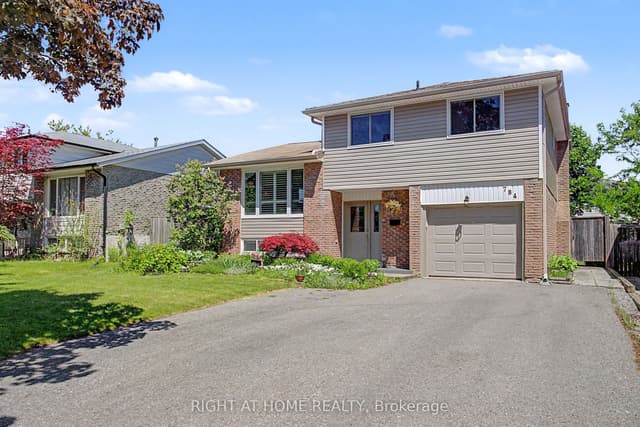 Detached at 784 Rodney Court, Oshawa, ON L1G 6V7