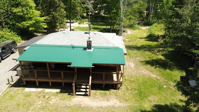 Detached at 46 ROBERT Road W, Huntsville, ON P1H 2J4