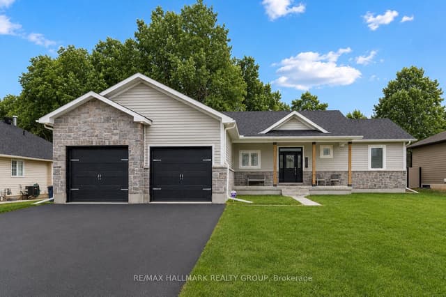 Detached at 1077 SHEARER Drive, Brockville, ON K6V 7K1