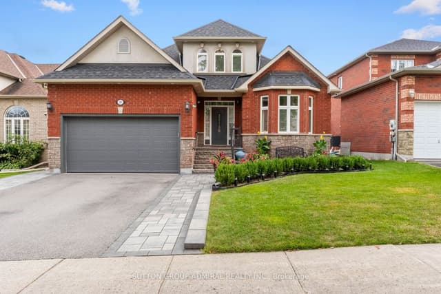 Detached at 39 Bannerman Drive, Bradford West Gwillimbury, ON L3Z 3J7