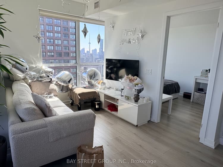 395 Bloor Street