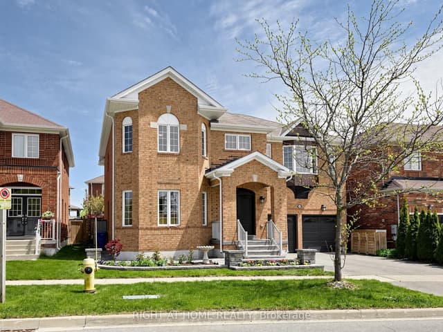 Detached at 89 Greenwood Road, Whitchurch-Stouffville, ON L4A 0N8