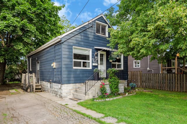 Detached at 703 Brighton Avenue, Hamilton, ON L8H 6H5
