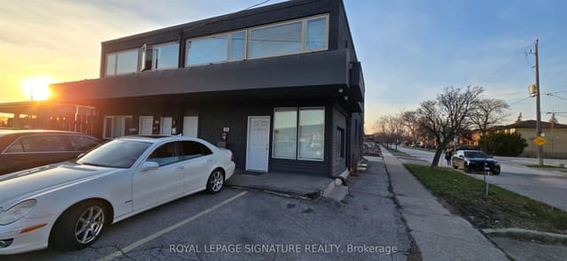 Multiplex at 498 Horner Avenue L4, Toronto, ON M8W 2B8, Toronto W06