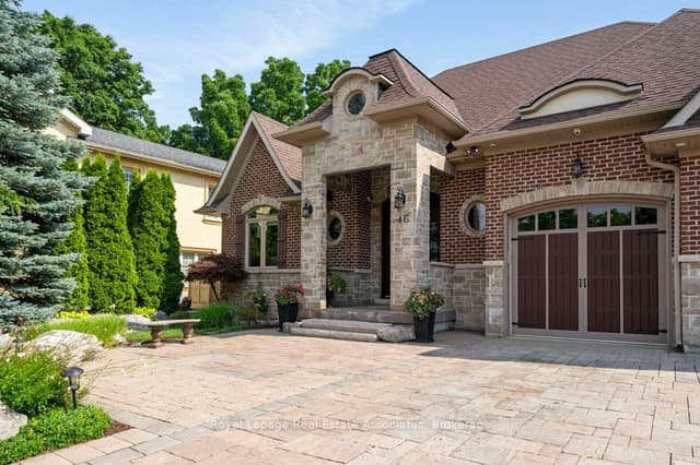 Detached at 46 Scott Street, Brampton, ON L6V 1S2