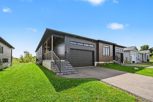 Semi-Detached at 2288 Crewson Court, Cornwall, ON K6H 0H5