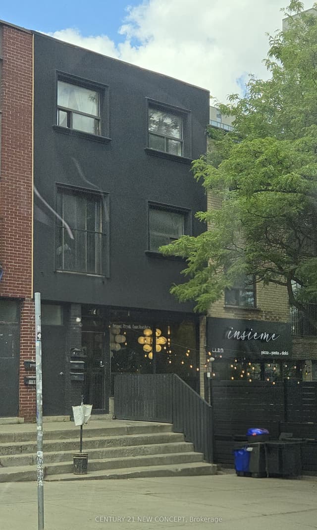 Upper Level at 120A Atlantic Avenue A, Toronto, ON M6K 1X9, Toronto W01