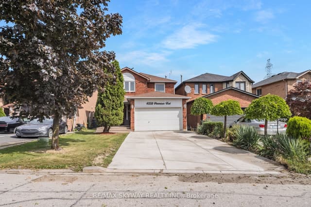 Detached at 4558 Pemmican Trail, Mississauga, ON L4Z 2L8