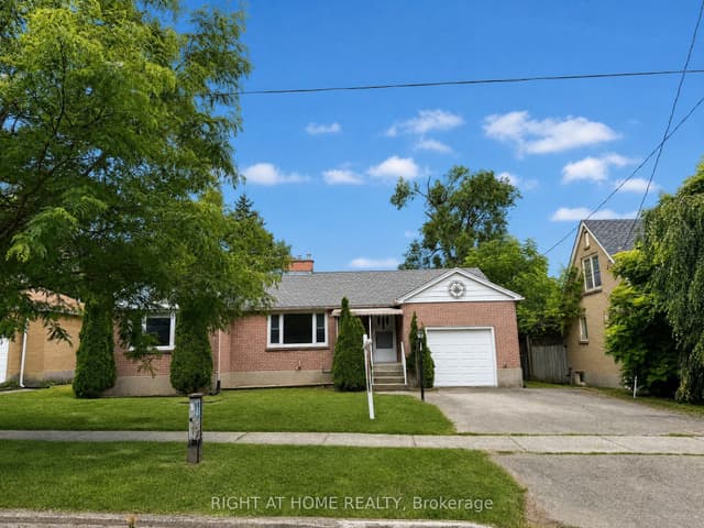 Detached at 719 Rowntree Avenue, London South, ON N6C 2L9