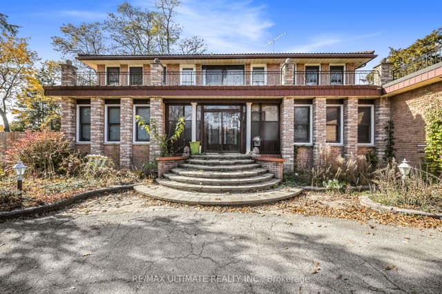 Detached at 1010 Ritson Road N, Oshawa, ON L1G 6Z5