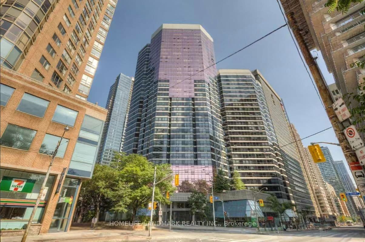 Suite 511 · Floor 5, Unit 511 · 1001 Bay St