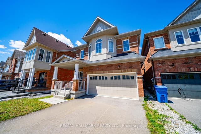 Detached at 244 Greenwood Road, Whitchurch-Stouffville, ON L4A 4N8