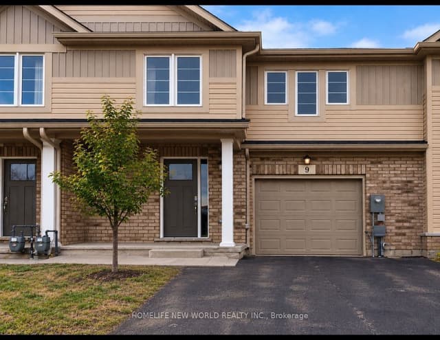 Att/Row/Townhouse at 7945 Oldfield Road 9, Niagara Falls, ON L2G 3J8