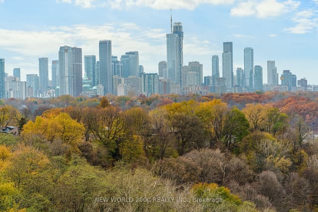 Condo Apartment at 1010 Broadview Avenue 805, Toronto, ON M4K 2R8, Toronto E03