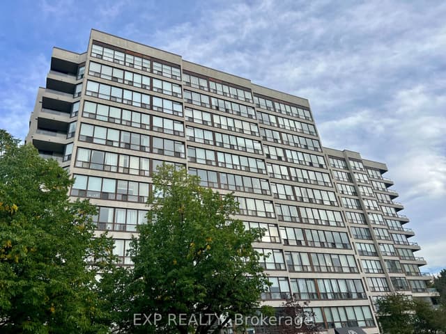 Condo Apartment at 10 Laurelcrest Street 412, Brampton, ON L6S 5Y3