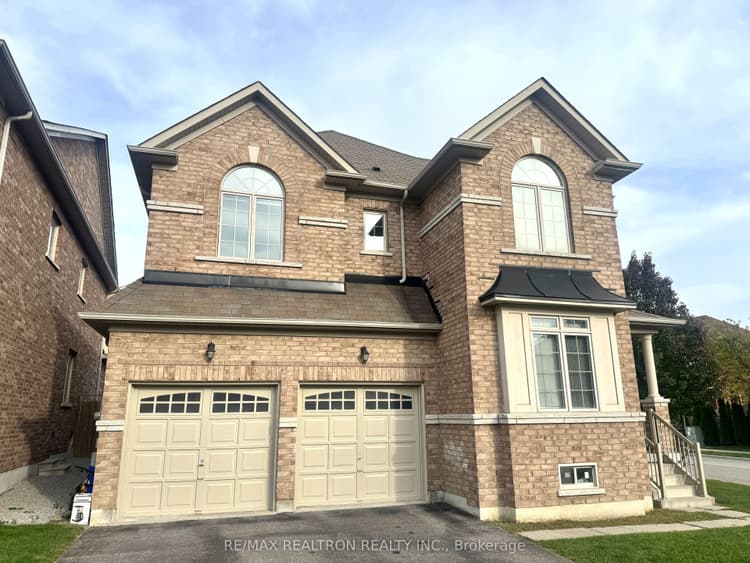 1306 Blencowe Crescent
