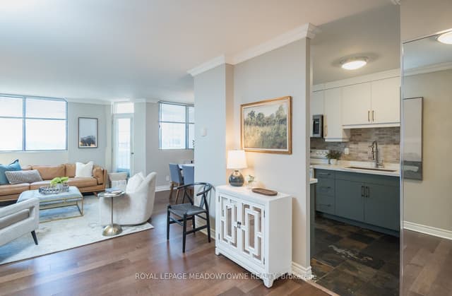 Condo Apartment at 81 Millside Drive 704, Milton, ON L9T 3X4