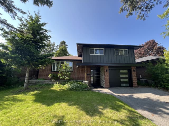 Detached at 310 Admiral Road, Oshawa, ON L1J 3A5