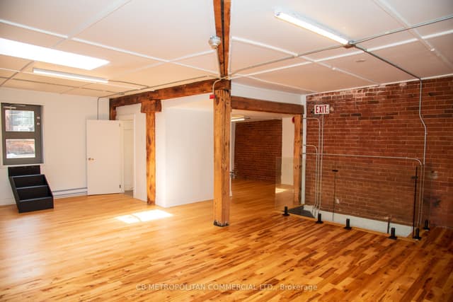 Office at 531-533 Yonge Street 7-Rear, Toronto, ON M4Y 1Y5, Toronto C08