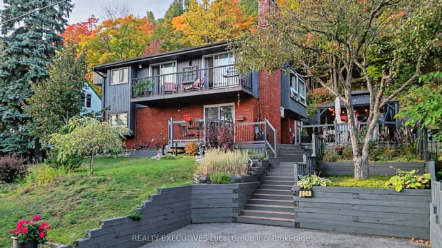 Detached at 824 Ski Club Road, North Bay, ON P1B 8E5