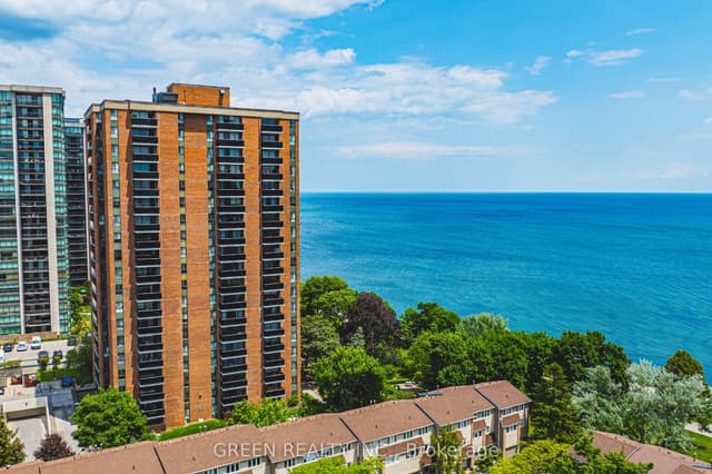 Condo Apartment at 2220 Marine Drive 908, Oakville, ON L6L 1C1