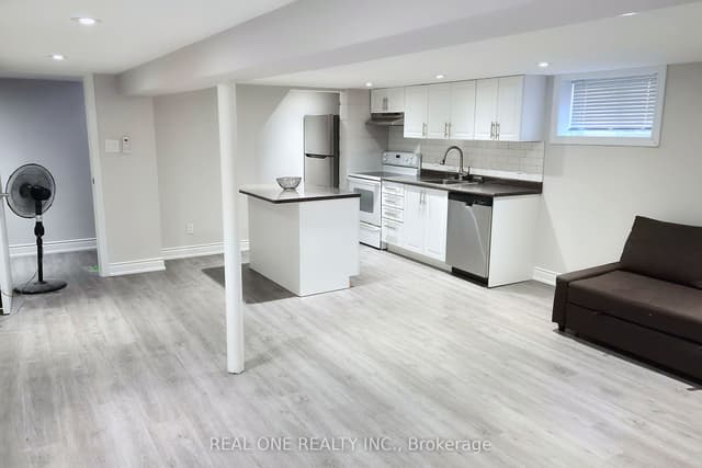 Detached at 15 Castille Avenue Basement, Toronto, ON M1R 2B9, Toronto E04