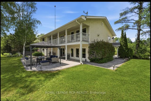 Detached at 21324 McCowan Road, East Gwillimbury, ON L0G 1M0