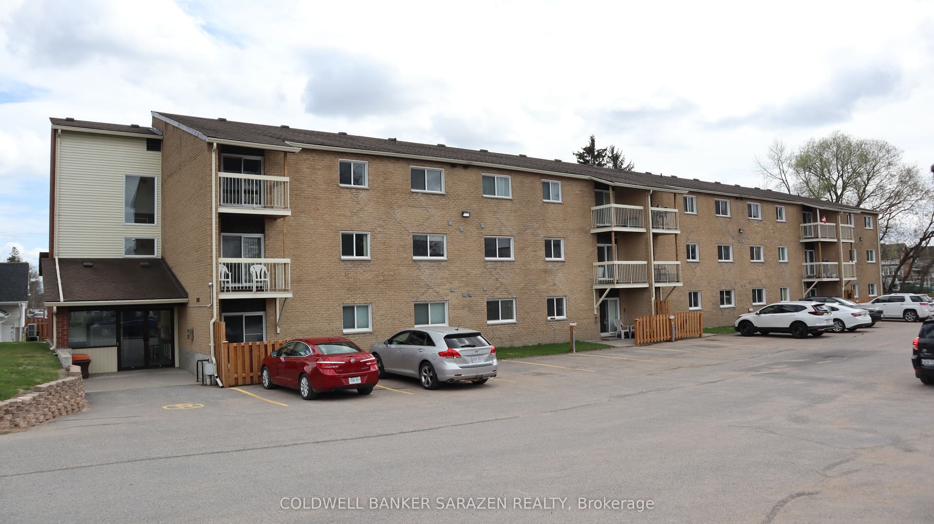 Suite 302 · Floor 3, Unit 302 · 190 Elgin St W