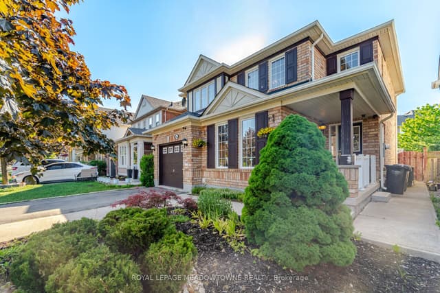 Detached at 62 Sugarhill Drive, Brampton, ON L7A 3N2