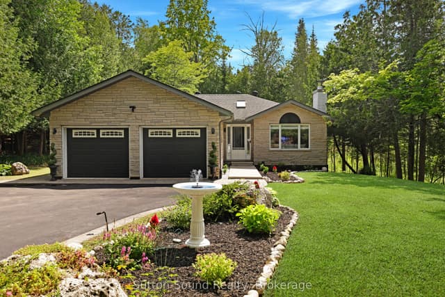 Detached at 222404 Derby-Keppel Townline, Georgian Bluffs, ON N4K 5N7
