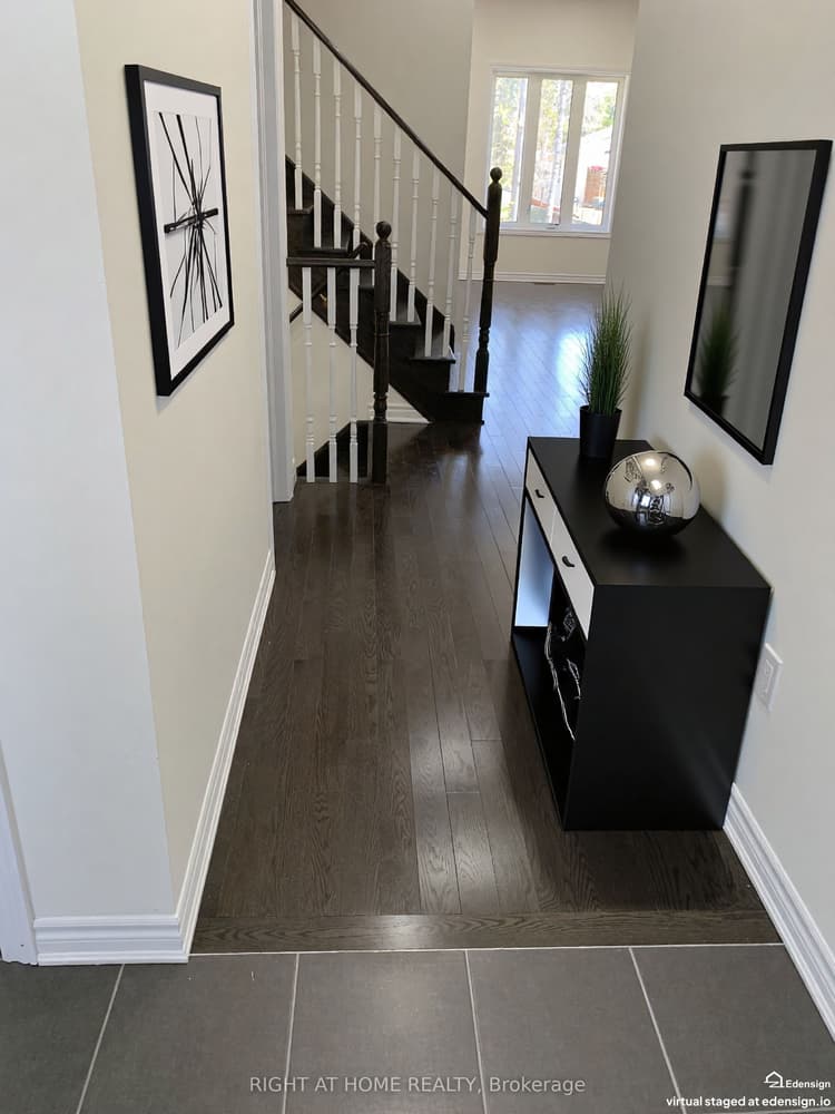 39 Farwell Avenue