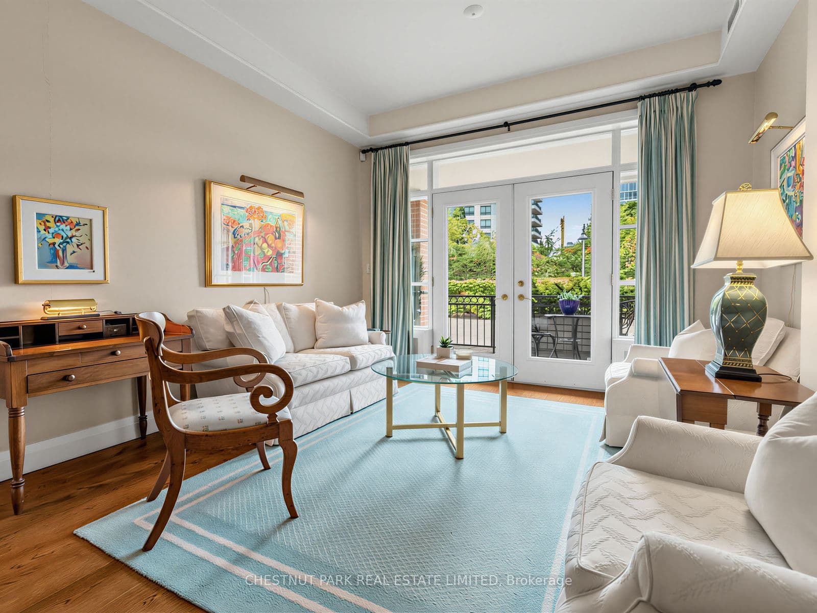 Suite 104 · Floor 1, Unit 104 · 21 Shaftesbury Ave
