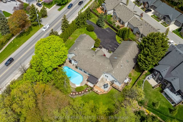 Detached at 166 Lakeshore Road, St. Catharines, ON L2N 2V1