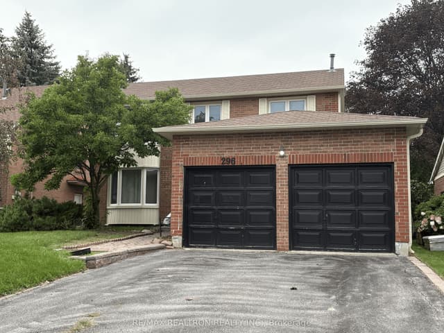 Detached at 296 John Bowser Crescent, Newmarket, ON L3Y 7N8