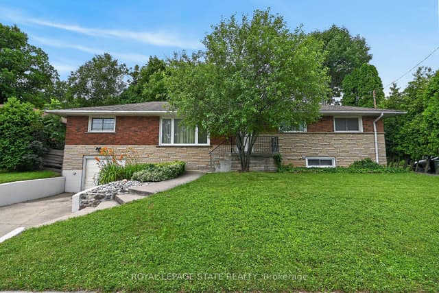 Detached at 27 Ainslie Avenue, Hamilton, ON L8S 2J5