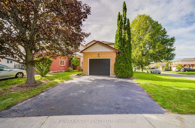 Detached at 1171 Attersley Drive, Oshawa, ON L1K 1X9