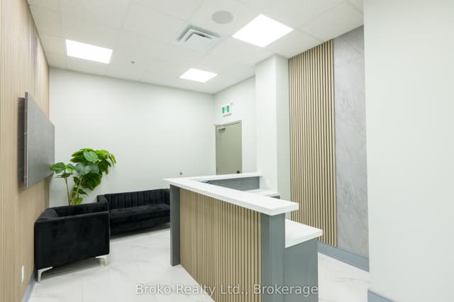 Office at 11615 MCVEAN Drive 205, Brampton, ON L6P 4N5