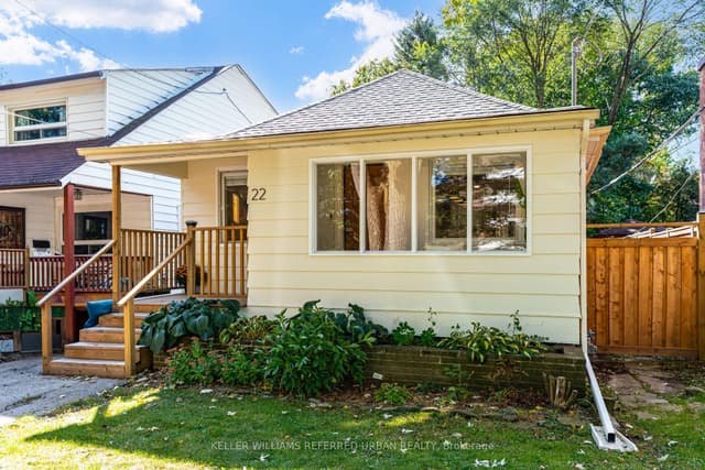 Detached at 22 Long Branch Avenue, Toronto, ON M8W 3H6, Toronto W06