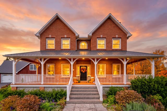 Detached at 14 Munday Court, Clarington, ON L1C 4R7