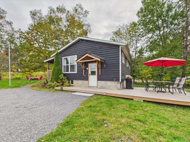 Detached at 2 Silver Street, Huntsville, ON P1H 1M1