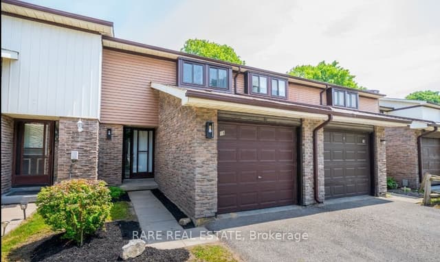 Condo Townhouse at 221 Ormond Drive 18, Oshawa, ON L1G 6T7