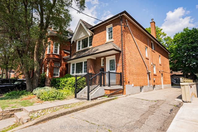 Triplex at 65 Spadina Road, Toronto, ON M5R 2T1, Toronto C02
