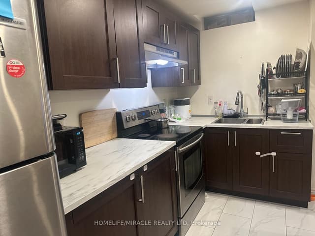 Detached at 54 Oranmore Crescent Bsmt, Brampton, ON L6X 0K1