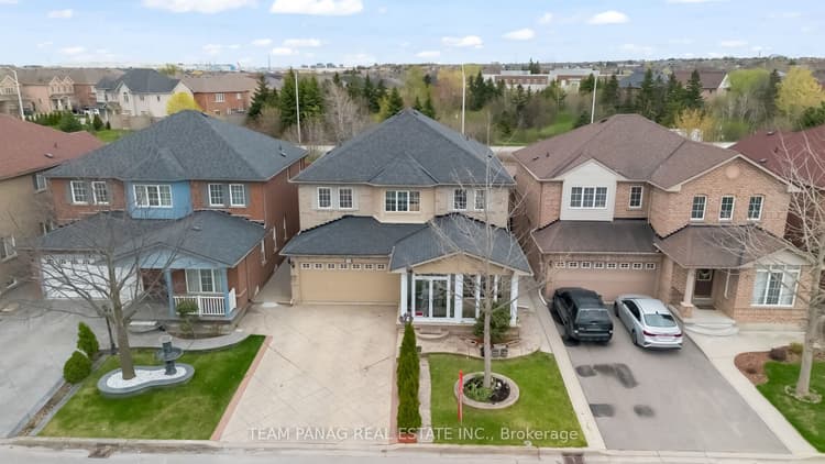 10 Hollowgrove Boulevard