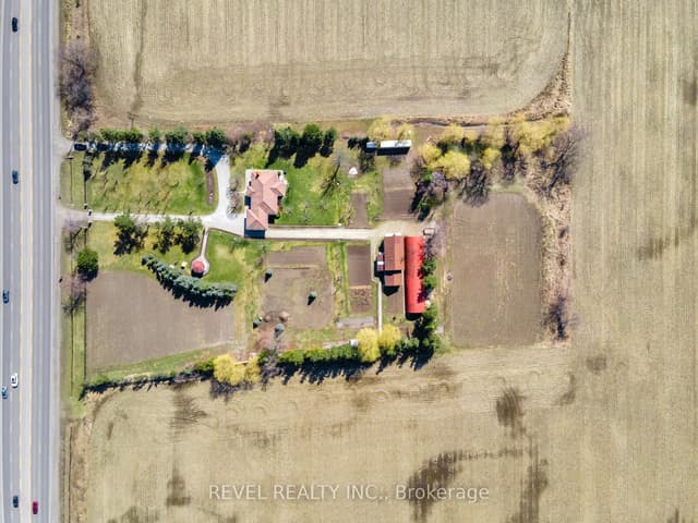 Detached at 13478 Hurontario Street, Caledon, ON L7C 2B9