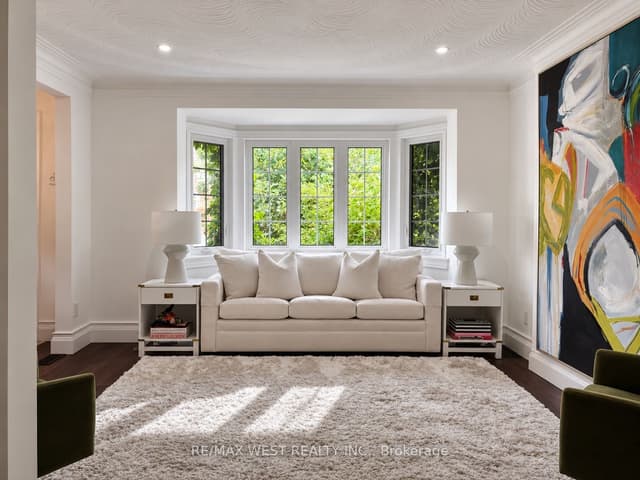 Detached at 12 Brentwood Road S, Toronto, ON M8Z 3N2, Toronto W07