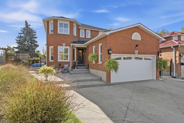 Detached at 44 Candy Crescent W, Brampton, ON L6X 3Z6