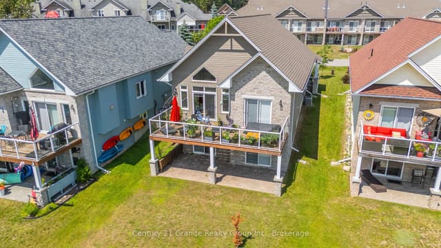 Detached Condo at 17 Webb Circle, Dysart et al, ON K0M 1S0